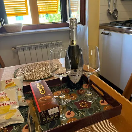 La Maison Au 35 斯培西亚